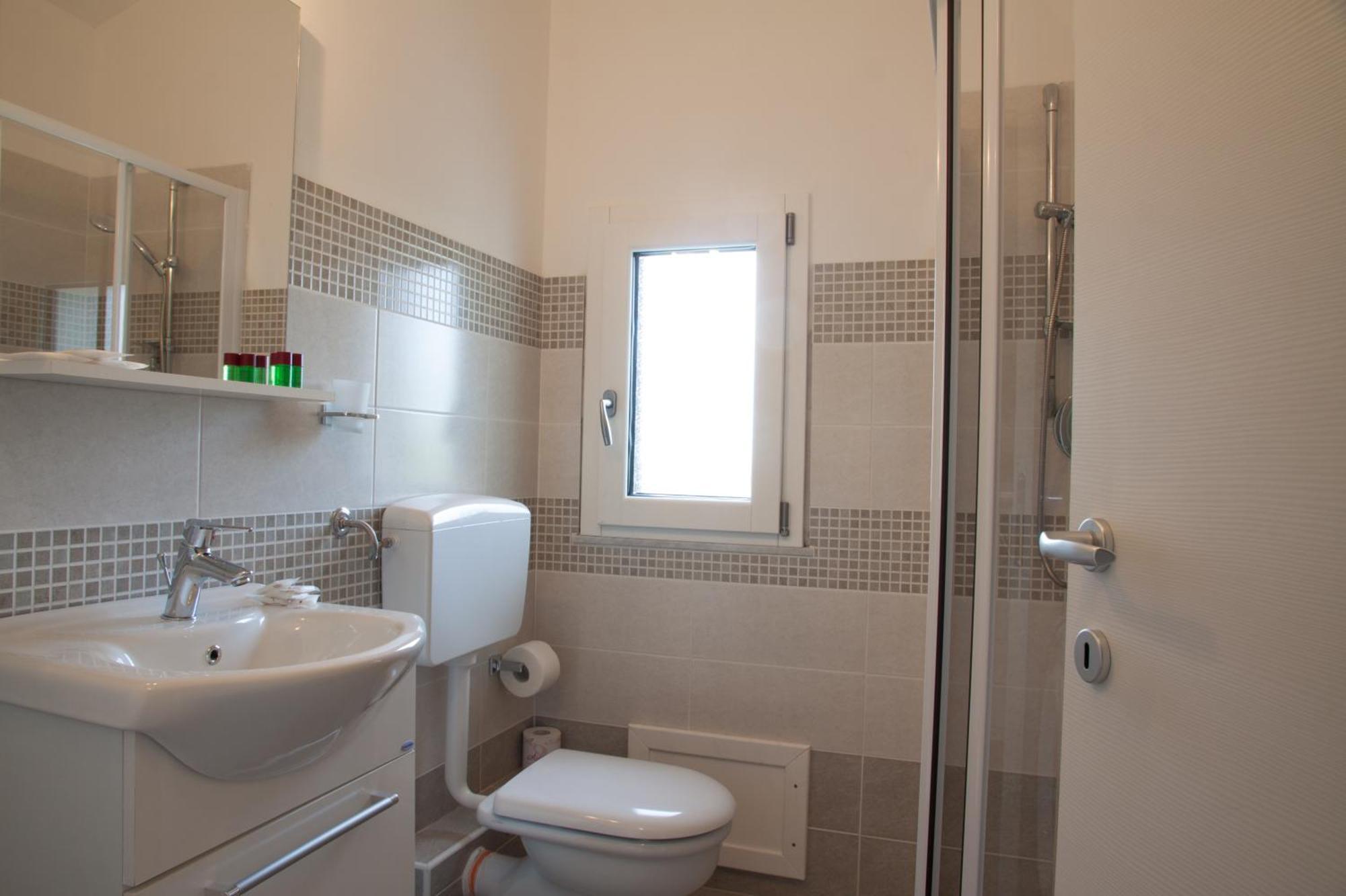 Baia Degli Ulivi Apartments 切法卢 外观 照片