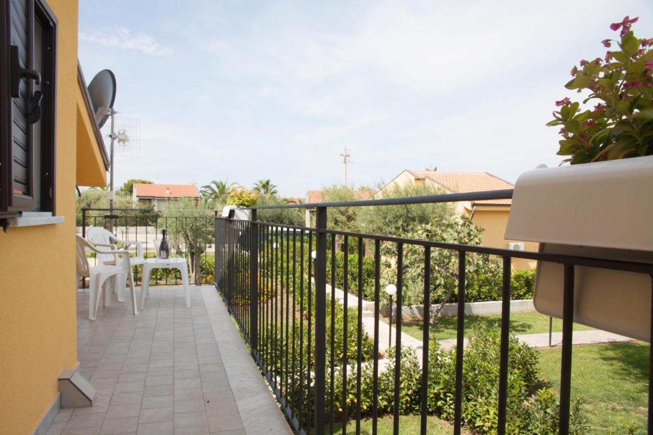 Baia Degli Ulivi Apartments 切法卢 客房 照片